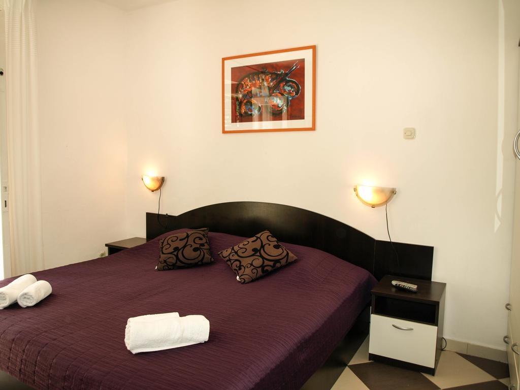 Apartments Kralj Кавтат Стая снимка