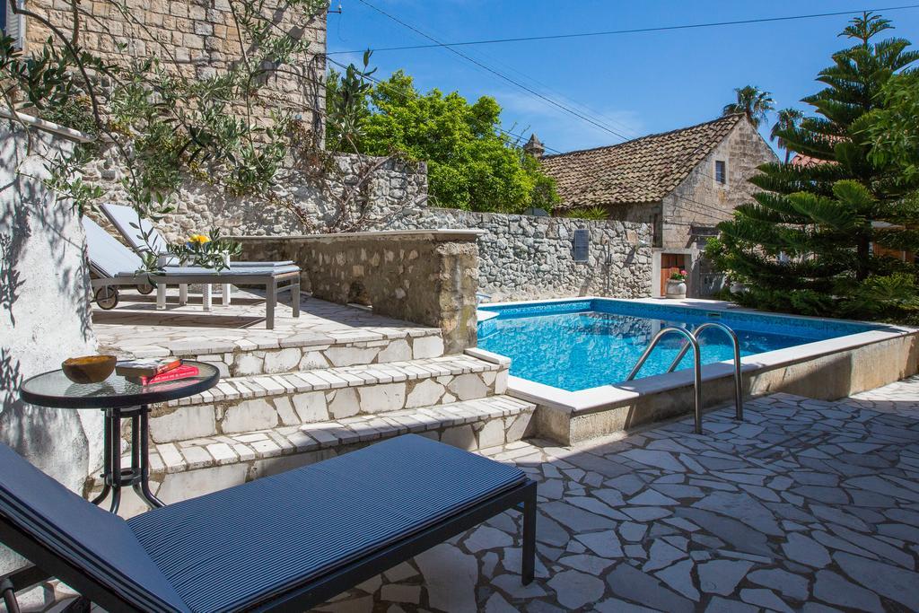 Apartments Kralj Кавтат Екстериор снимка