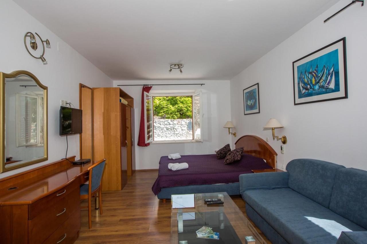 Apartments Kralj Кавтат Екстериор снимка