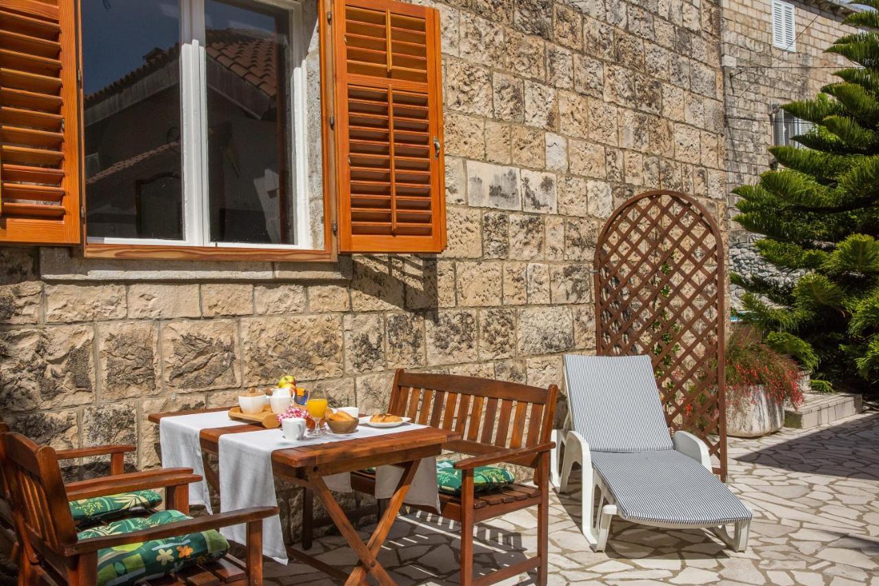 Apartments Kralj Кавтат Екстериор снимка